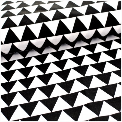 Trojuholník čierny - bavlnené plátno