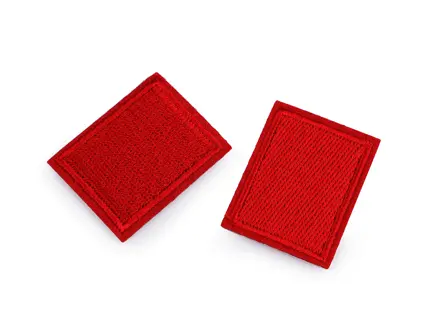 Nažehľovacia záplata 3x4cm červená - textile application   